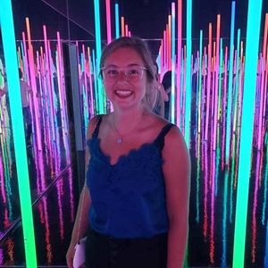 Meet your Posher, Kelli